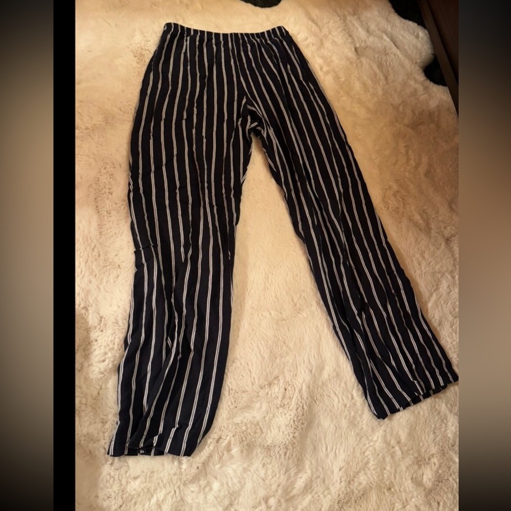 Brandy Melville pants